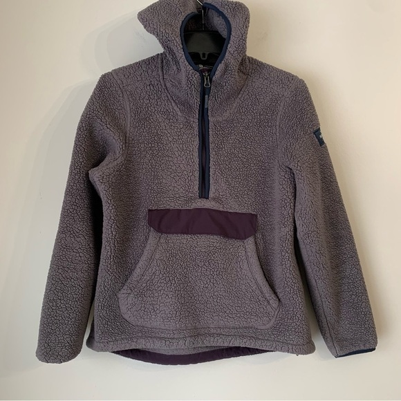 The North Face Gray Fleece Hoodie - Picture 2 of 10
